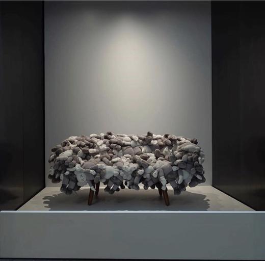 Kaws-褐色沙发 商品图0