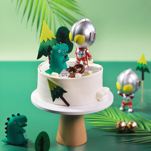 最好的礼物是陪伴、61定制款【奥特曼打小怪兽】，6寸最高立减61元，前30分钟下单再送杯子蛋糕一个！ 商品图0