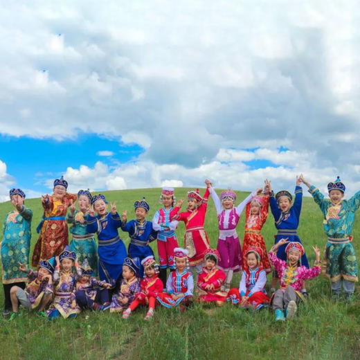 【呼伦贝尔】房车亲子营，化身蒙古小勇士，开启森林探险记，私家牧场星空晚宴，4岁起报！ 商品图6