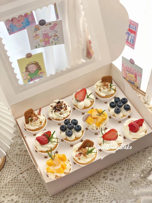 水果盛宴cupcake甜蜜下午茶，口感和颜值缺一不可的杯子蛋糕。 商品图1