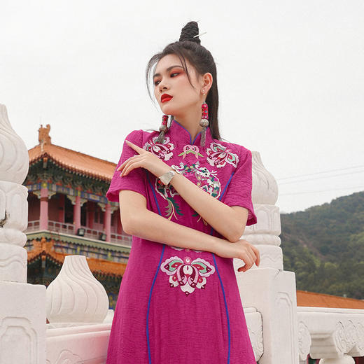 芳蔼老绣手镯 | 现货 | 支持七天无理由退换货 有运费险 商品图1