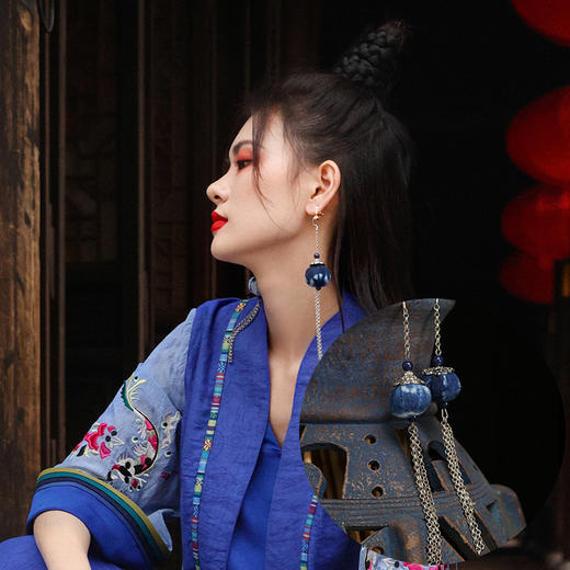 灼灼璞玉蜡染耳环 | 手工制作 | 少量现货  商品图1