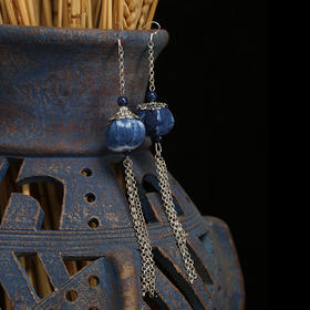 灼灼璞玉蜡染耳环 | 手工制作 | 少量现货 