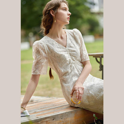 欧芮儿蕾丝连衣裙夏2021新款收腰显瘦法式小心机设计感小众气质裙 商品图1