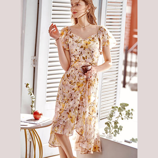 欧芮儿碎花雪纺连衣裙2021新款夏收腰显瘦法式优雅复古V领中长裙 商品图2