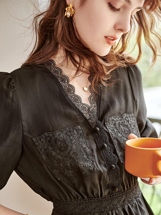 欧芮儿V领连衣裙2021新款夏收腰显瘦蕾丝拼接气质优雅复古法式裙 商品图3