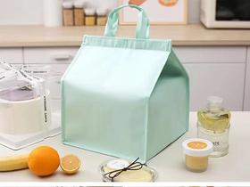 【蛋糕保温袋】不支持单独配送，蛋糕带比较远的路程，建议使用保温袋保冷效果比较好