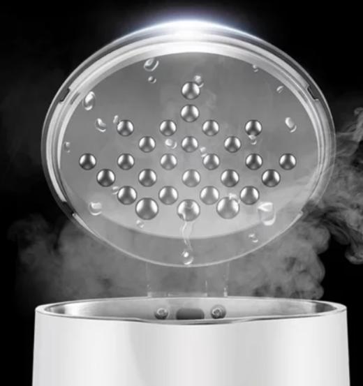 美的(Midea) MK-HJ1522 电热水壶 1.5L 双重防烫 家用烧水壶 商品图1