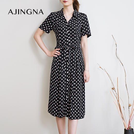 【特价不退换】阿菁娜 春夏新款复古法式优雅小翻领v字型双色波点收腰连衣裙A26X112137 商品图0