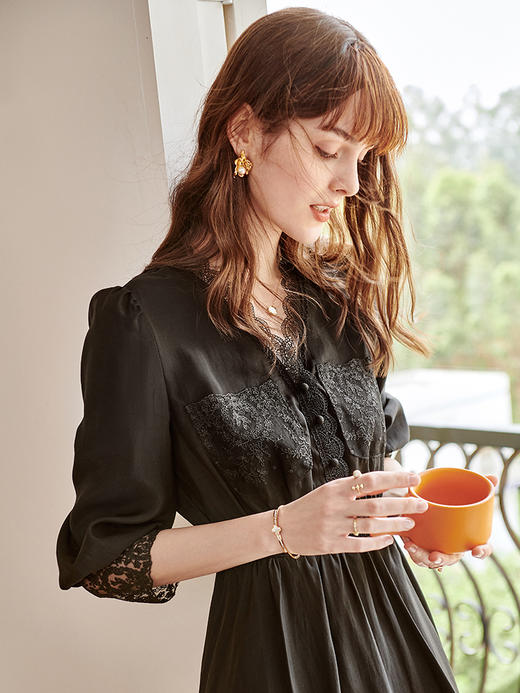 欧芮儿V领连衣裙2021新款夏收腰显瘦蕾丝拼接气质优雅复古法式裙 商品图2