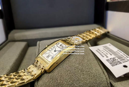 台湾厂原版开模TankAméricaine腕表（卡地亚美国坦克系列）小号表款，进口瑞士石英机芯。316L精钢表壳，蓝宝石水晶镜面，剑形蓝钢指针，鱼鳞片状316L精钢表链 商品图12