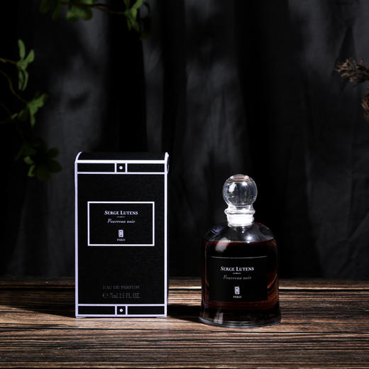 芦丹氏 吊钟限定  夜衣剑锋 Serge Lutens Fourreau Noir   分装 商品图4