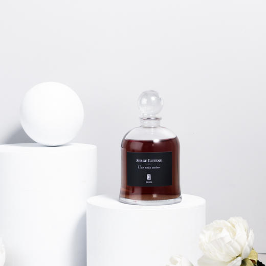 芦丹氏 吊钟限定 黑嗓子 Serge Lutens Une Voix Noire  分装 商品图3