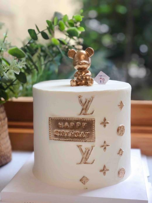 lv小熊正常高度奶油蛋糕 下单前请仔细阅读商品详情 商品图1