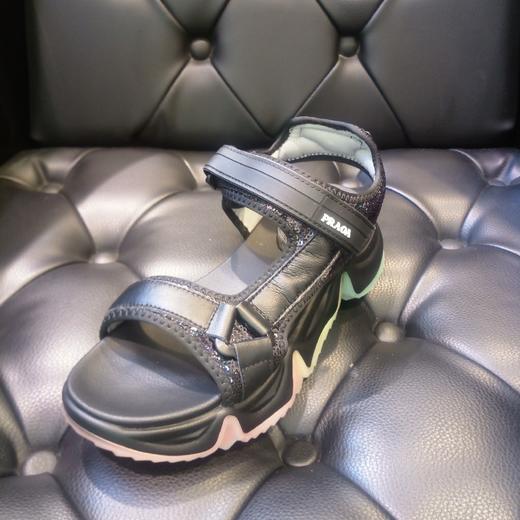 lfgj  jeans  BJ807格利特时尚舒适凉鞋 商品图0