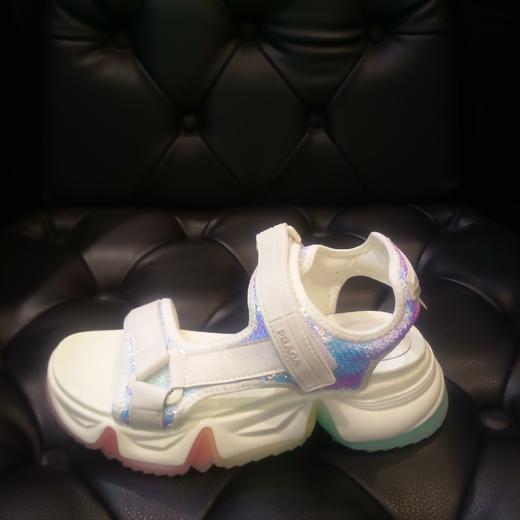 lfgj  jeans  BJ807格利特时尚舒适凉鞋 商品图7