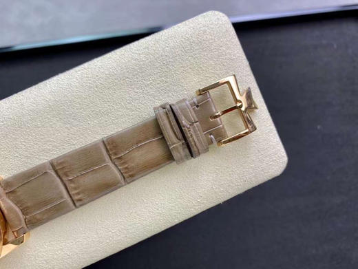 江诗丹顿 传袭薄系列-Vacheron Constantin 专为女神打造的，奢华时尚，采用进口316钢表壳，搭配原装进口9015机芯（0返修） 商品图10