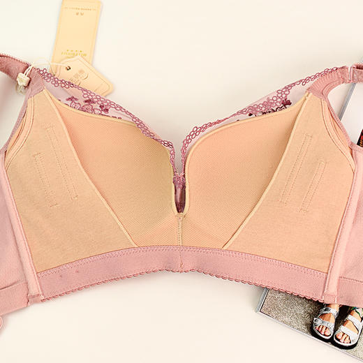 【秒杀品不退不换】皇家丽美调整型聚拢无钢圈文胸小胸显大厚杯内衣WW1803-3 商品图3