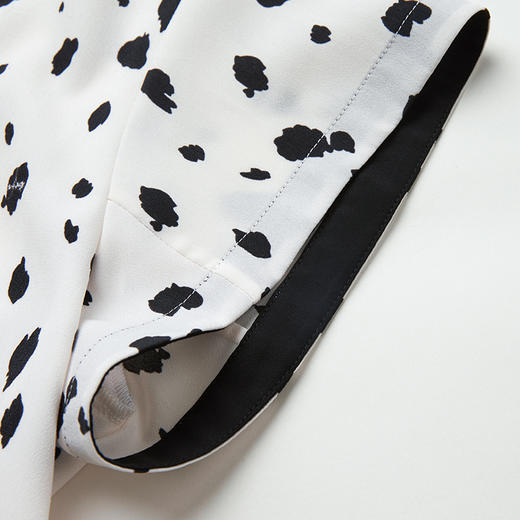 VIMAGE纬漫纪女装夏季新款V领系带雪纺高腰显瘦气质连衣裙长款薄V1507161连衣裙 商品图4