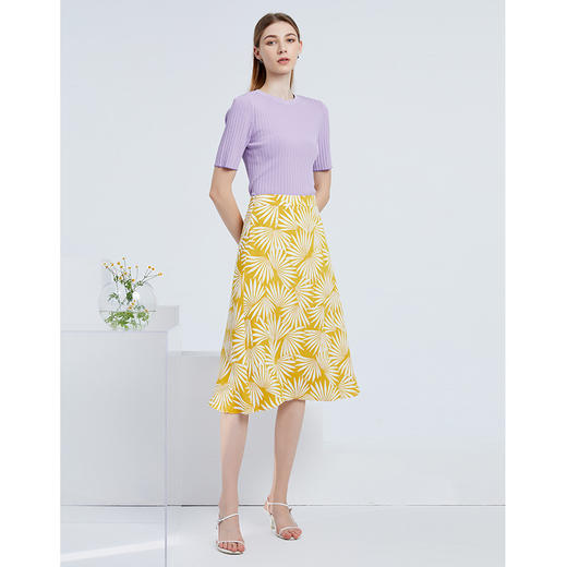 EITIE爱特爱夏季新款时尚气质清新印花A字显瘦百搭中腰半身裙6606306 商品图1