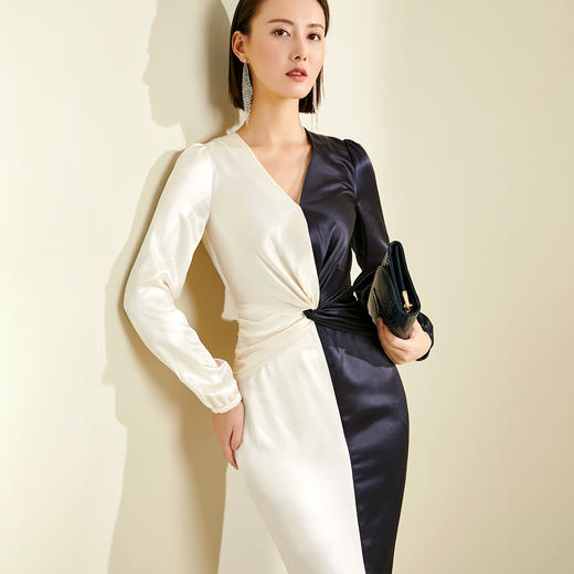 “双面情人”JG184163T1XC颈袖添香季新款气质收腰显瘦包臀时尚修身女士中长款连衣裙 商品图2