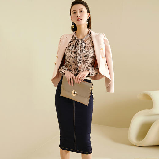 花晨月夕颈袖添香 商品图0