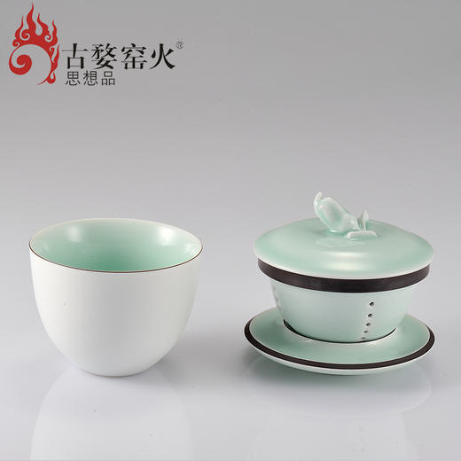 玉青瓷 福寿盖碗一对 商品图2