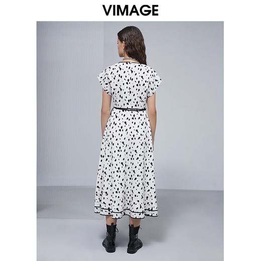 VIMAGE纬漫纪女装夏季新款V领系带雪纺高腰显瘦气质连衣裙长款薄V1507161连衣裙 商品图3