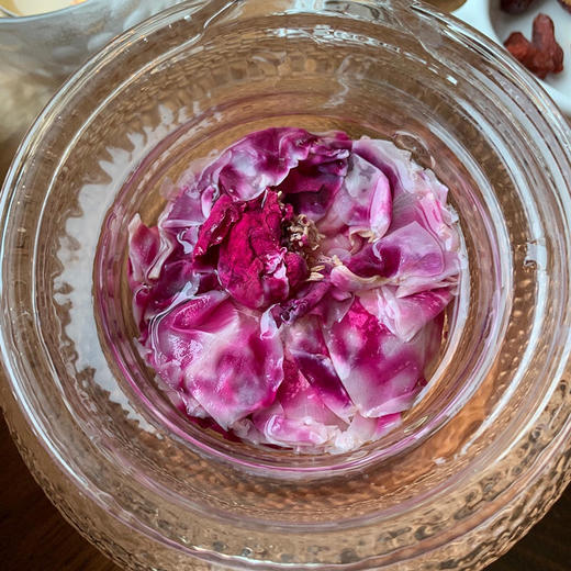 【 2罐58元】香味扑鼻又可以美白淡斑，平衡内分泌，疏肝解郁，美容养颜的云南冻干墨红玫瑰茶 商品图4