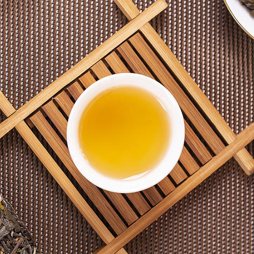 普洱茶丨中茶普洱茶 2021年经典印级大红印普洱生茶357g 中粮茶叶 商品图3