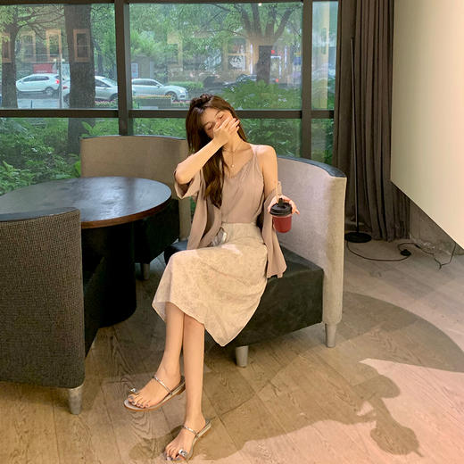 不退不换 介意慎拍！裸粉M码【氧气小防晒】刚需组！夏日防晒两件套请品尝 商品图3