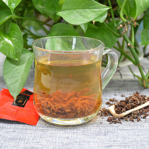 【买一送一】遵义绥阳【金银花红茶】优质原产 清凉爽口 回味悠长  口味甘醇  全国包邮 偏远地区除外 商品图2