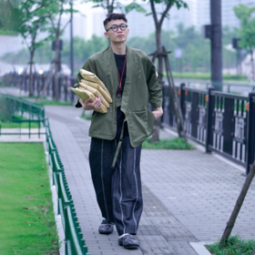 洞洞鞋配道袍 YYDS