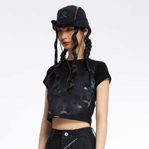 HOLONOMIC 原创印花短款修身圆领设计感小众短袖T恤 商品图2