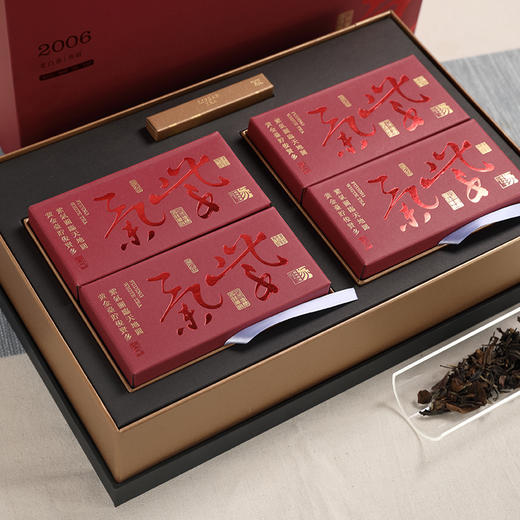2006年 紫气 老寿眉 16泡*5g 商品图1
