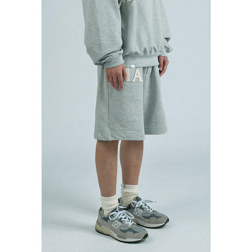 MANUFACTURE BY ATTEMPT 毛毡LOGO针织短裤 商品图1