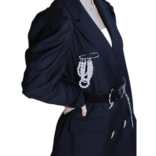 fragileheart易碎商店 原创设计 胸针女珍珠感别针款饰品新款 商品图3