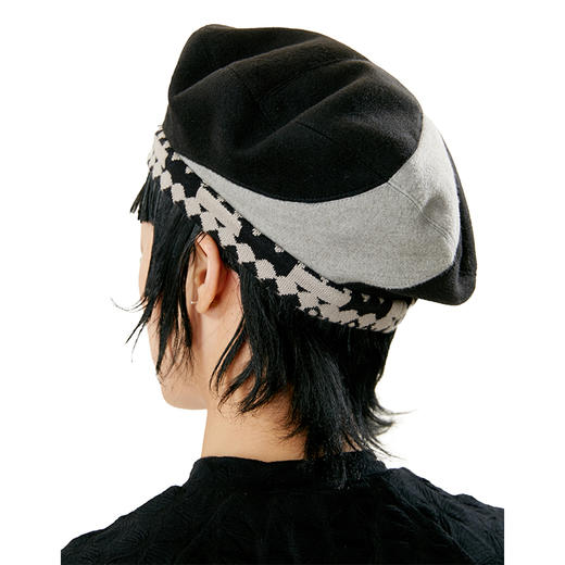 HOLONOMIC 原创设计棋盘格拼接贝雷帽 商品图3