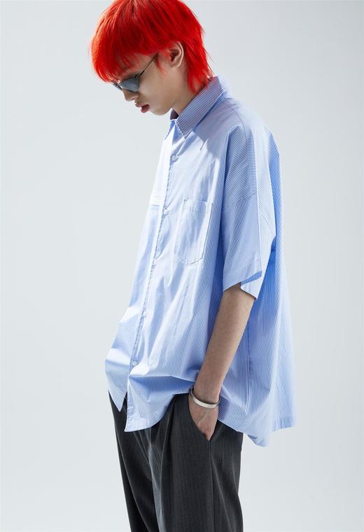 SFTTR 2021SS 廓形蓝白条纹衬衣男女宽松简约造型立体短袖衬衫 商品图1