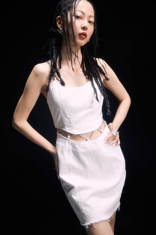 EhK 奶酪甜心 白色爱心可拆卸两穿链条牛仔 出游连衣裙2021新款夏 商品图1