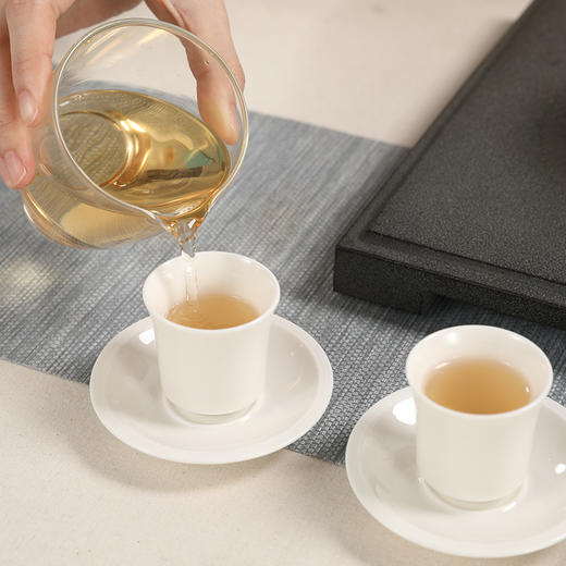 2017年 青云 老树白毫银针 16泡*5g 商品图9