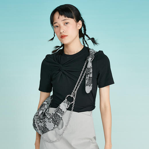 HOLONOMIC 原创设计蕾丝印花两用链条斜挎腰包 商品图2