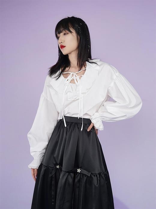 fragileheart易碎商店春季新款设计感娃娃领灯笼袖白色打底衬衫女 商品图1