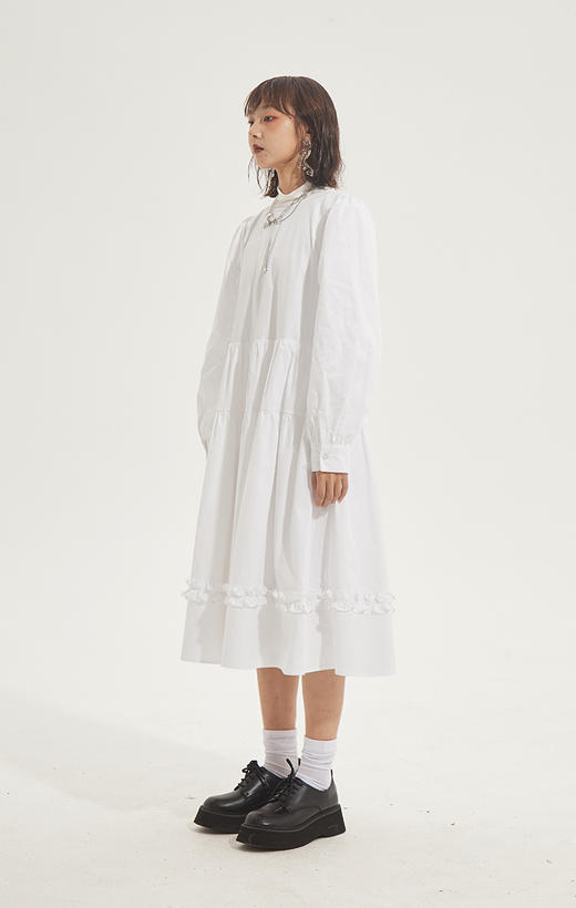百搭白色荷叶边连衣裙在逃公主蓬蓬长裙秋冬装打底裙圣诞节 商品图2