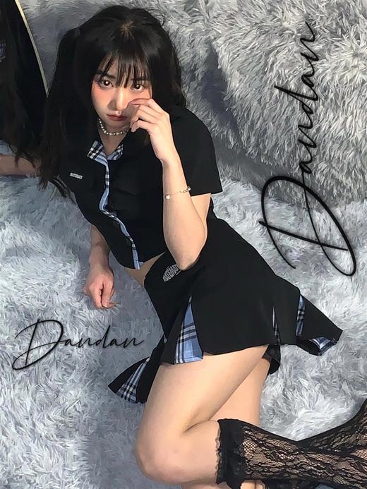 MATEMATE原创设计制服纯欲甜酷蓝黑格子拼接百褶裙套装 商品图2