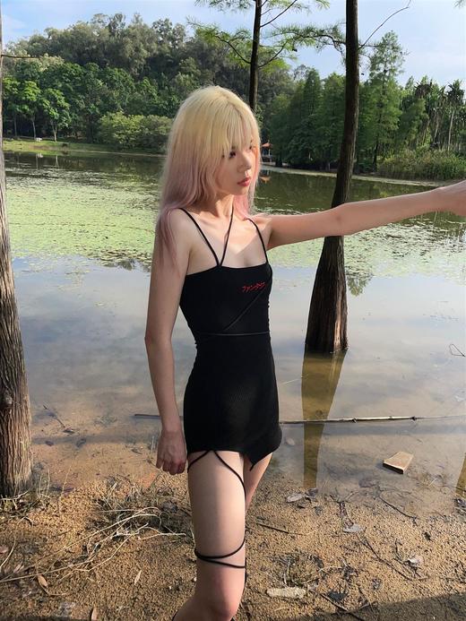 MATEMATE原创美之爱日文刺绣忍者多变绑带多绑法紧身纯欲连衣裙 商品图2