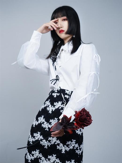 fragileheart易碎商店原创蝴蝶结花边设计娃娃领泡泡袖白衬衫女春 商品图0