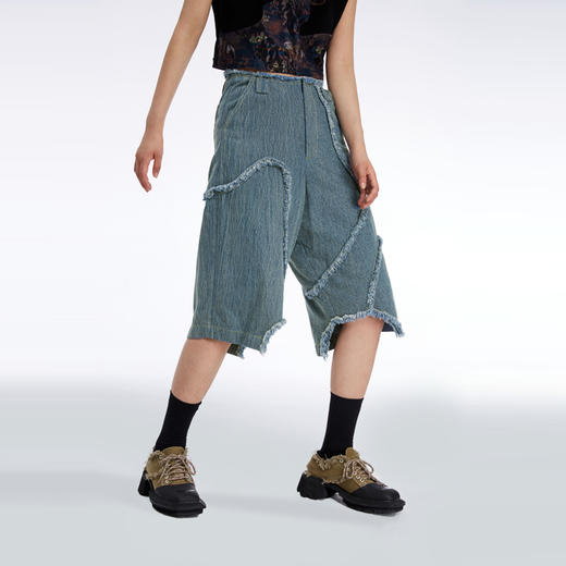 HOLONOMIC 原创不规则毛边分割宽松阔腿设计感小众牛仔五分短裤 商品图2