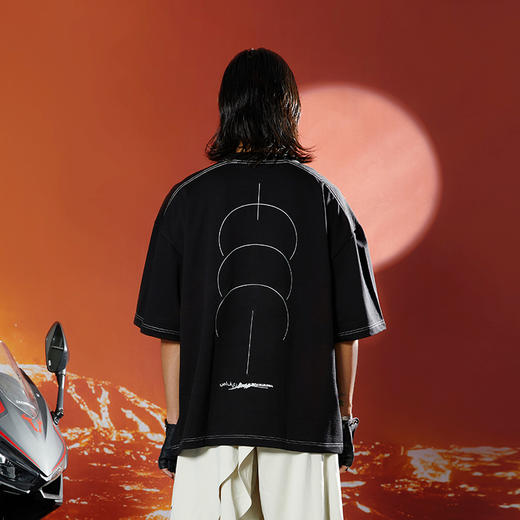 WHISTLEHUNTER(WSTHT)明线皱感弹力冰感短袖 烫银撞色印花主题T恤 商品图3