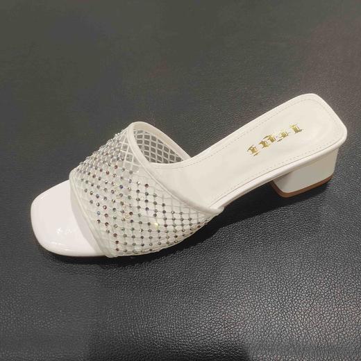 lfgj jeans bd306 时尚水钻透明胶皮方跟凉拖 商品图0